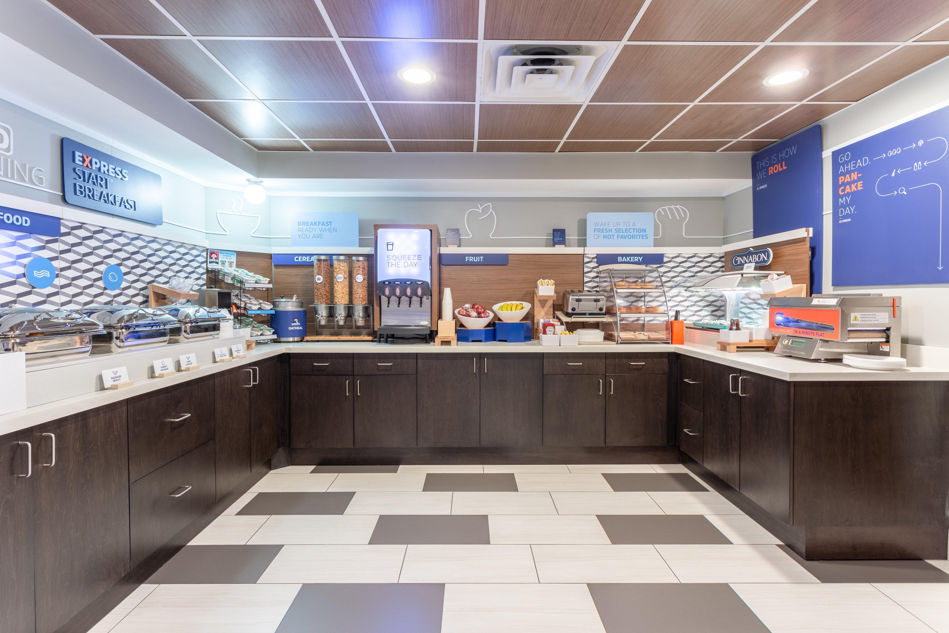 Holiday Inn Express Scottsburg By Ihg Εξωτερικό φωτογραφία