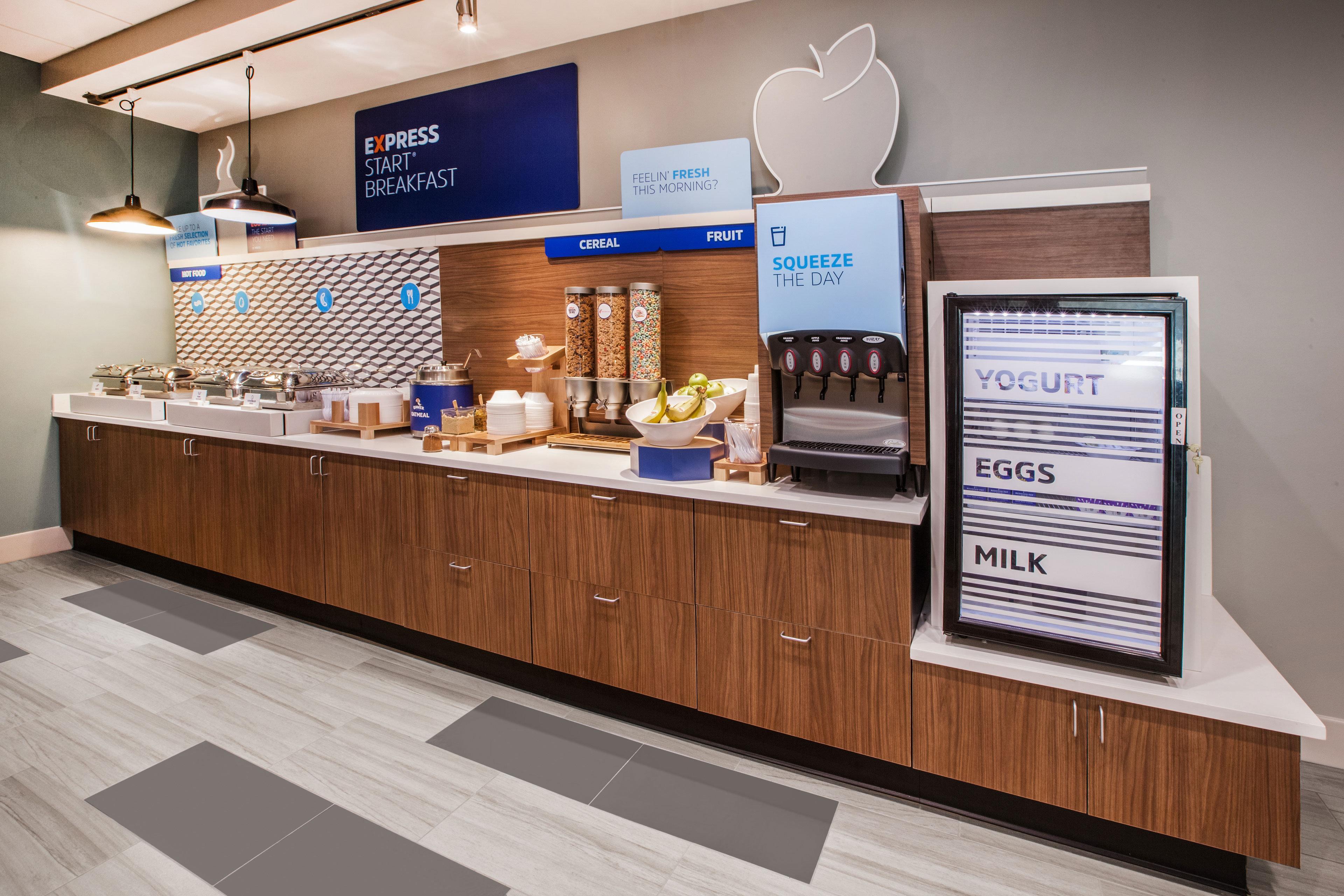Holiday Inn Express Scottsburg By Ihg Εξωτερικό φωτογραφία